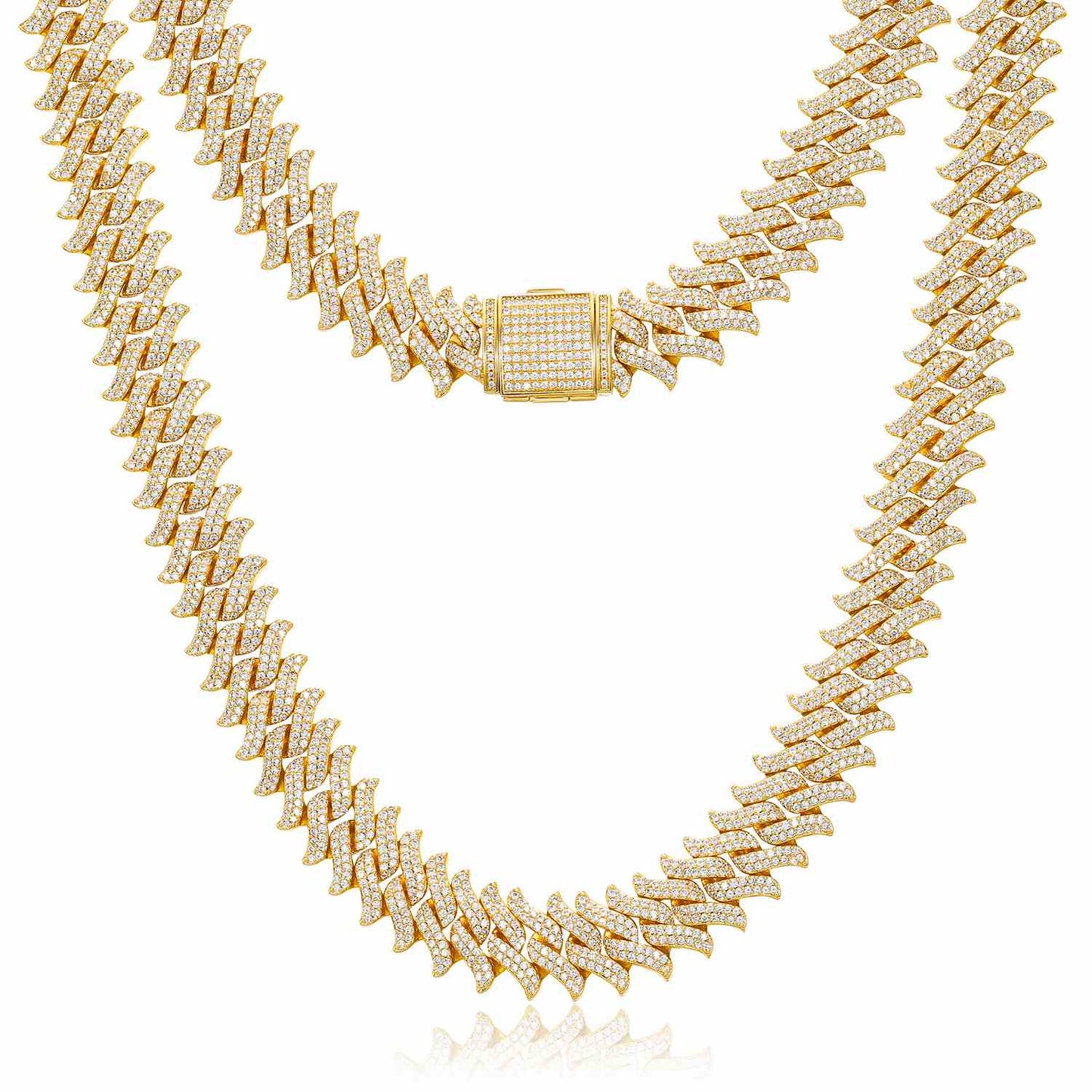 Cuban Link Chain in Thorns With Moisanite Diamond
