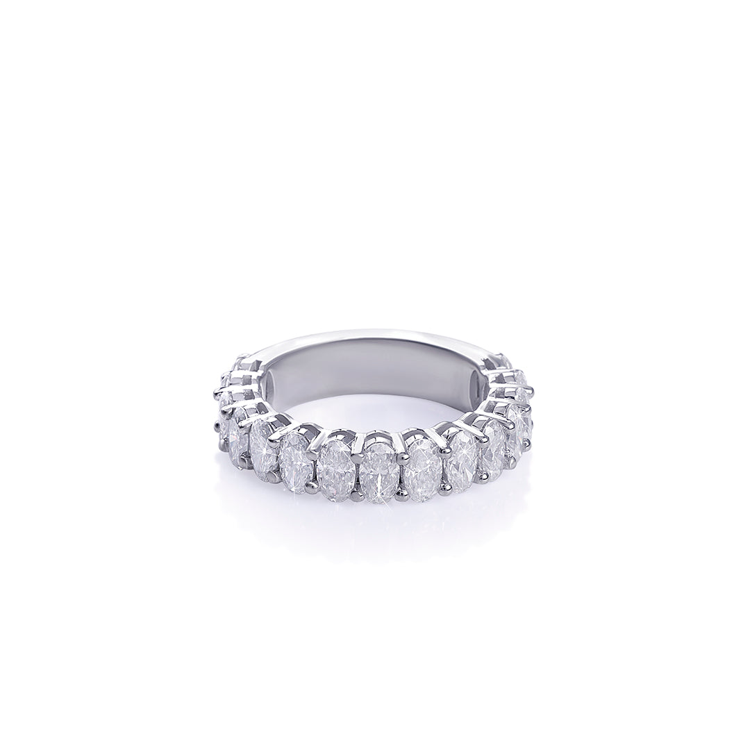 Moissanite Diamond Engagement Ring (Oval Shape)