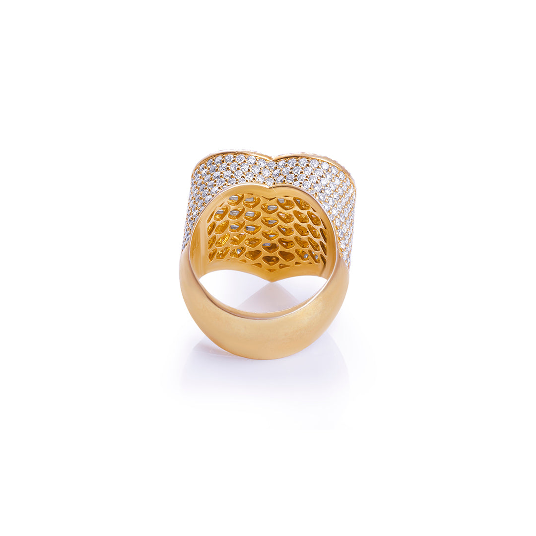 Iced Heart-Shaped Gold Statement Ring Diamlux