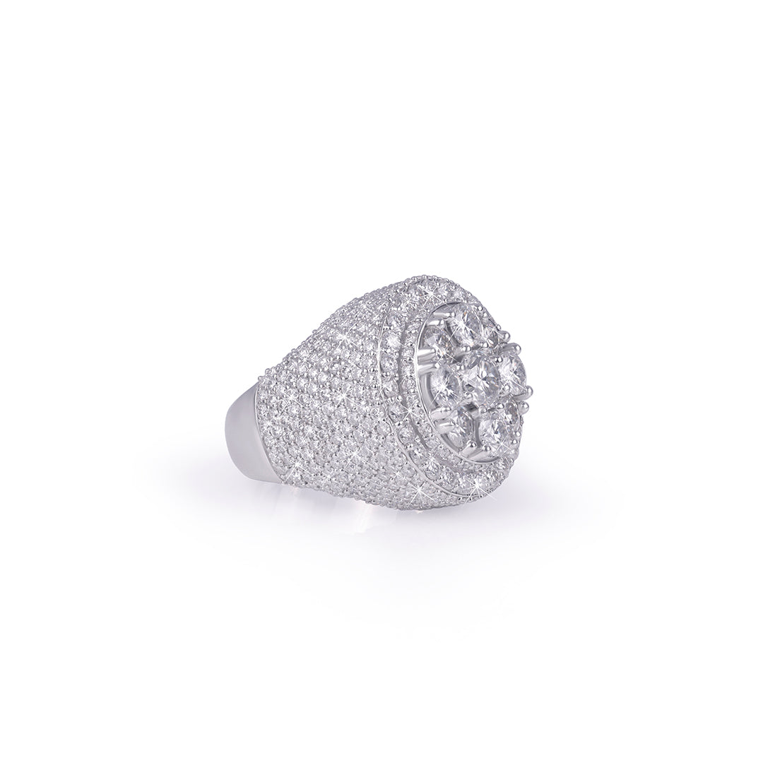 Brilliant Halo Cluster Diamond Ring
