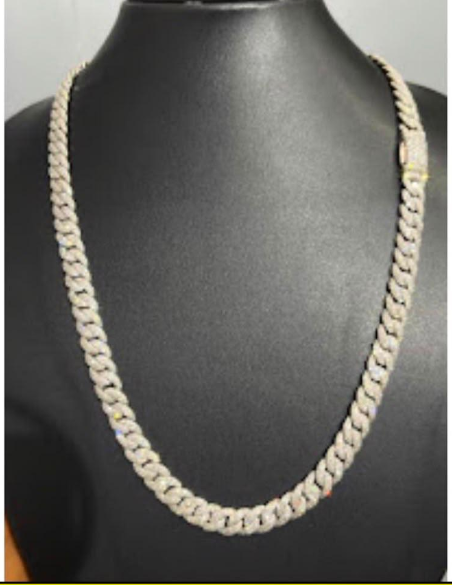 Fully Iced Out Si2 quality Single cut diamonds Cuban Chain Diamlux