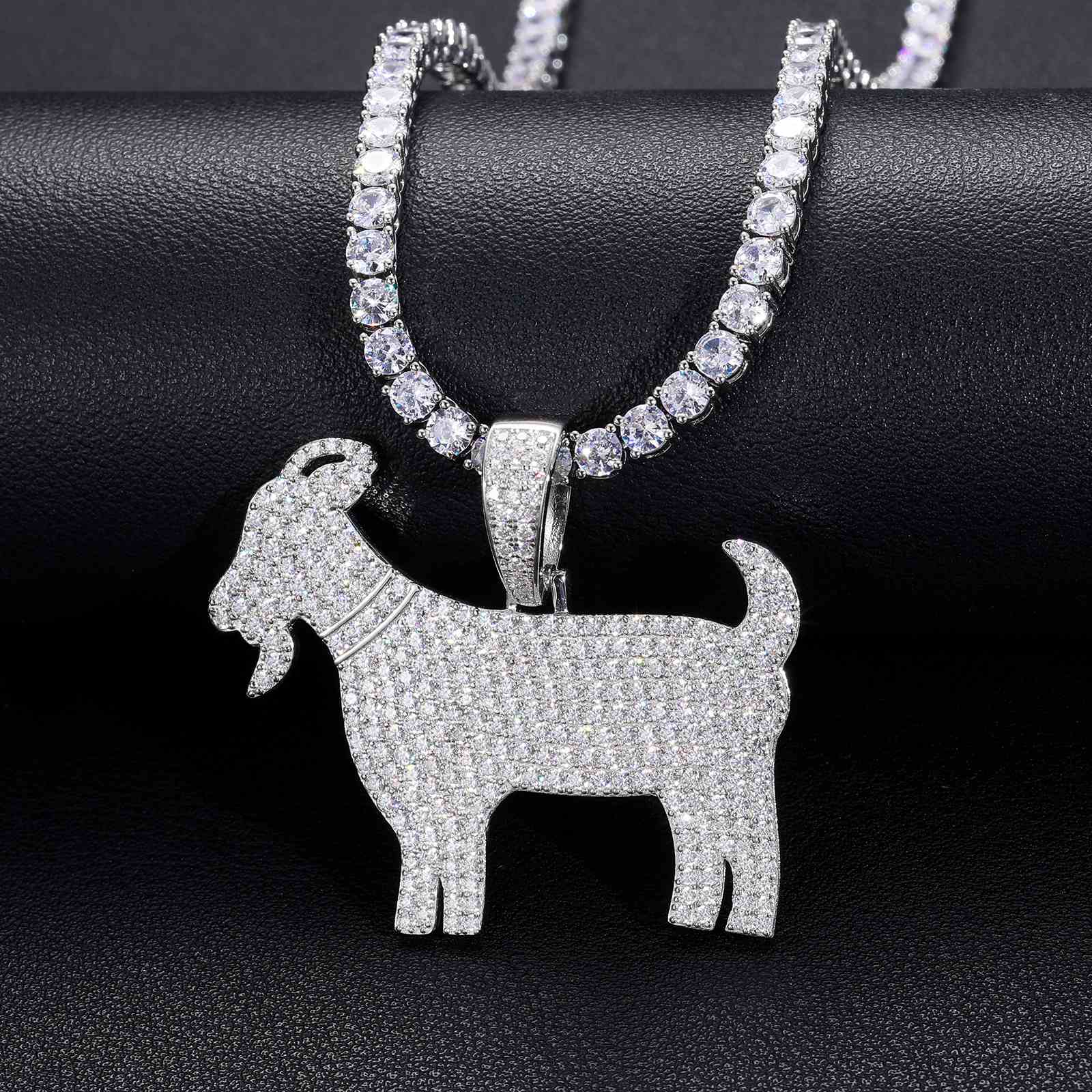  Diamlux Goat Charm Pendant