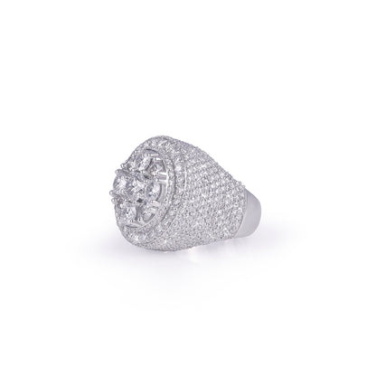 Brilliant Halo Cluster Diamond Ring