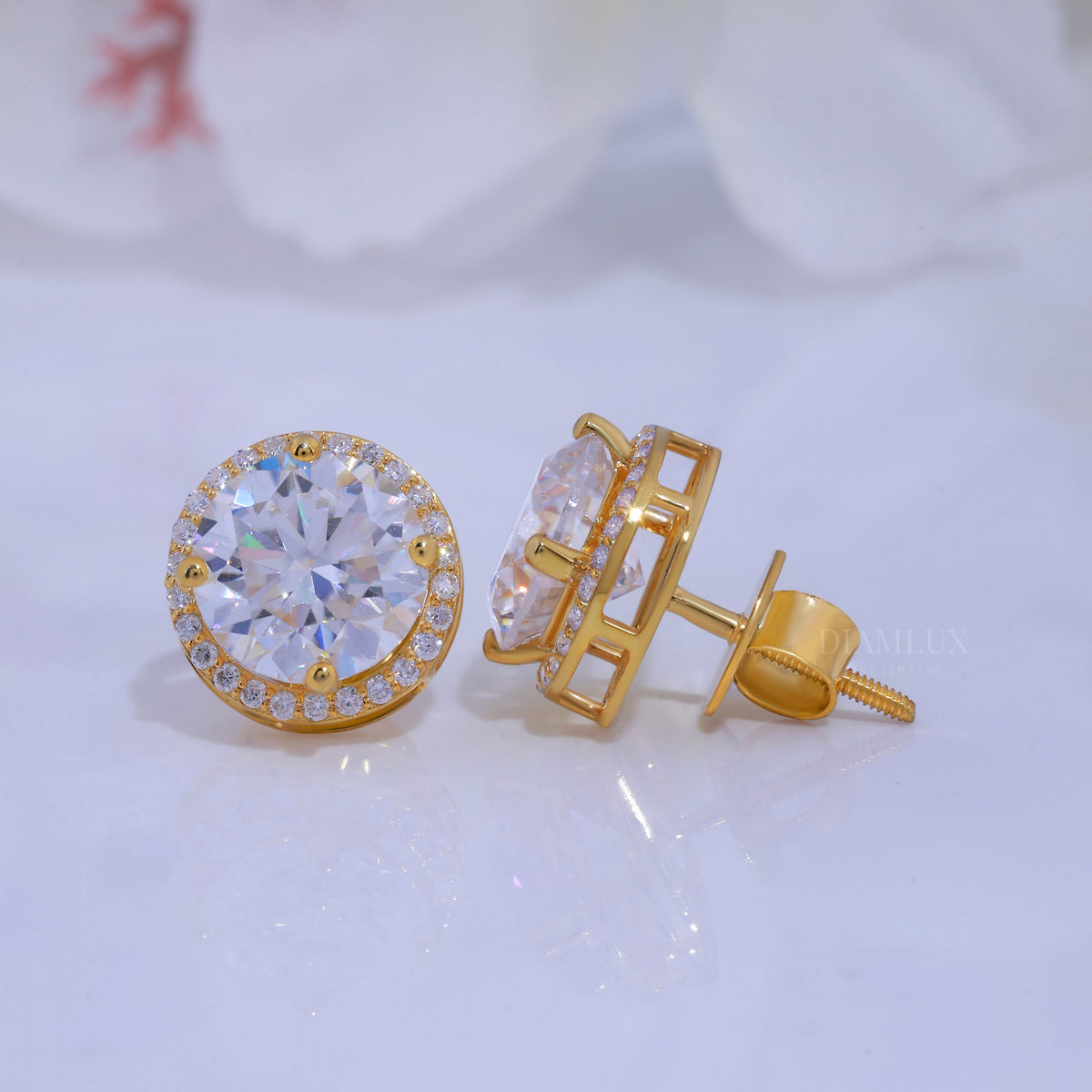 Classic Round Brilliant Cut Solitaire Studs in Yellow Gold Diamlux Fine Jewelry