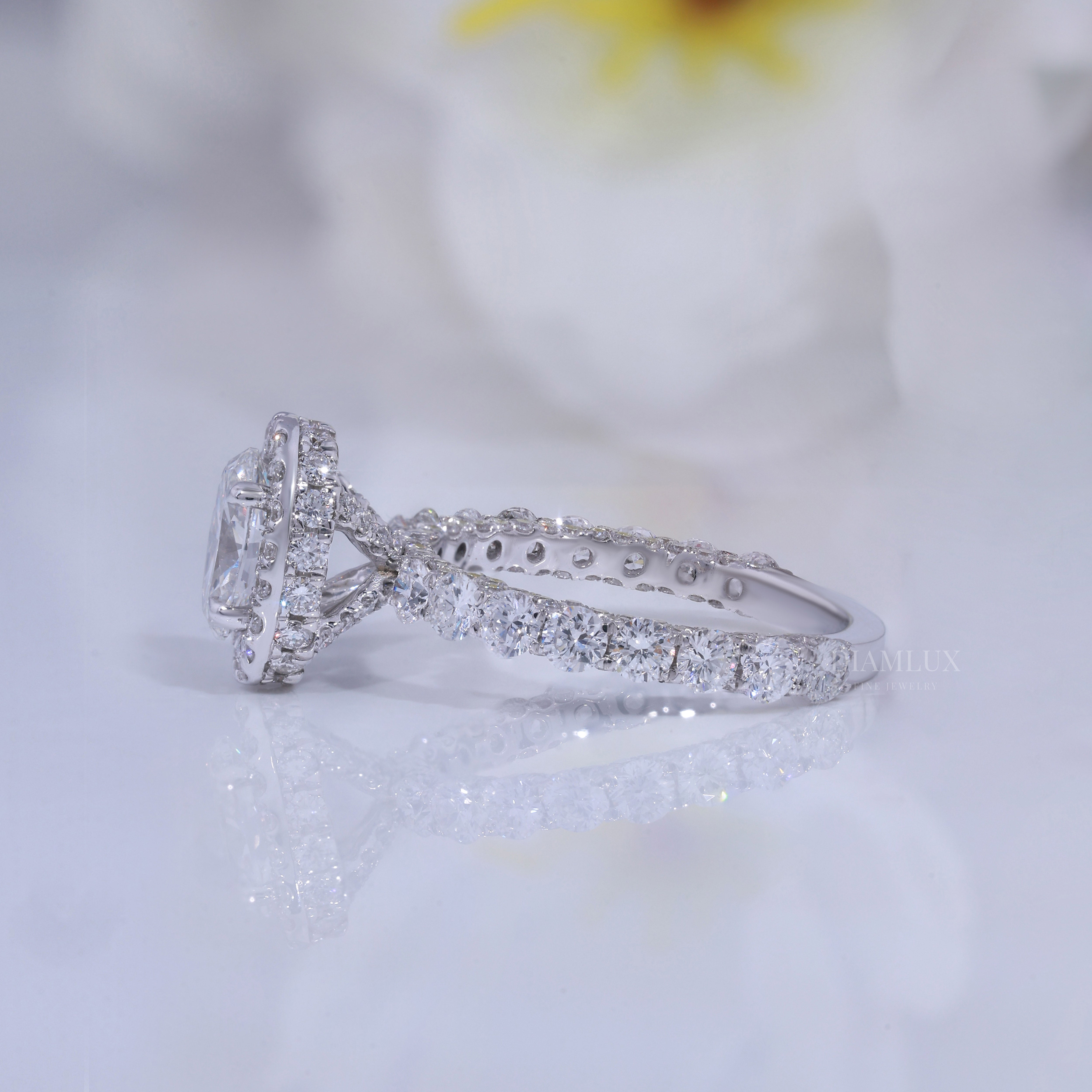 10kt  Gold Lab Diamond Ring Diamlux Fine Jewelry