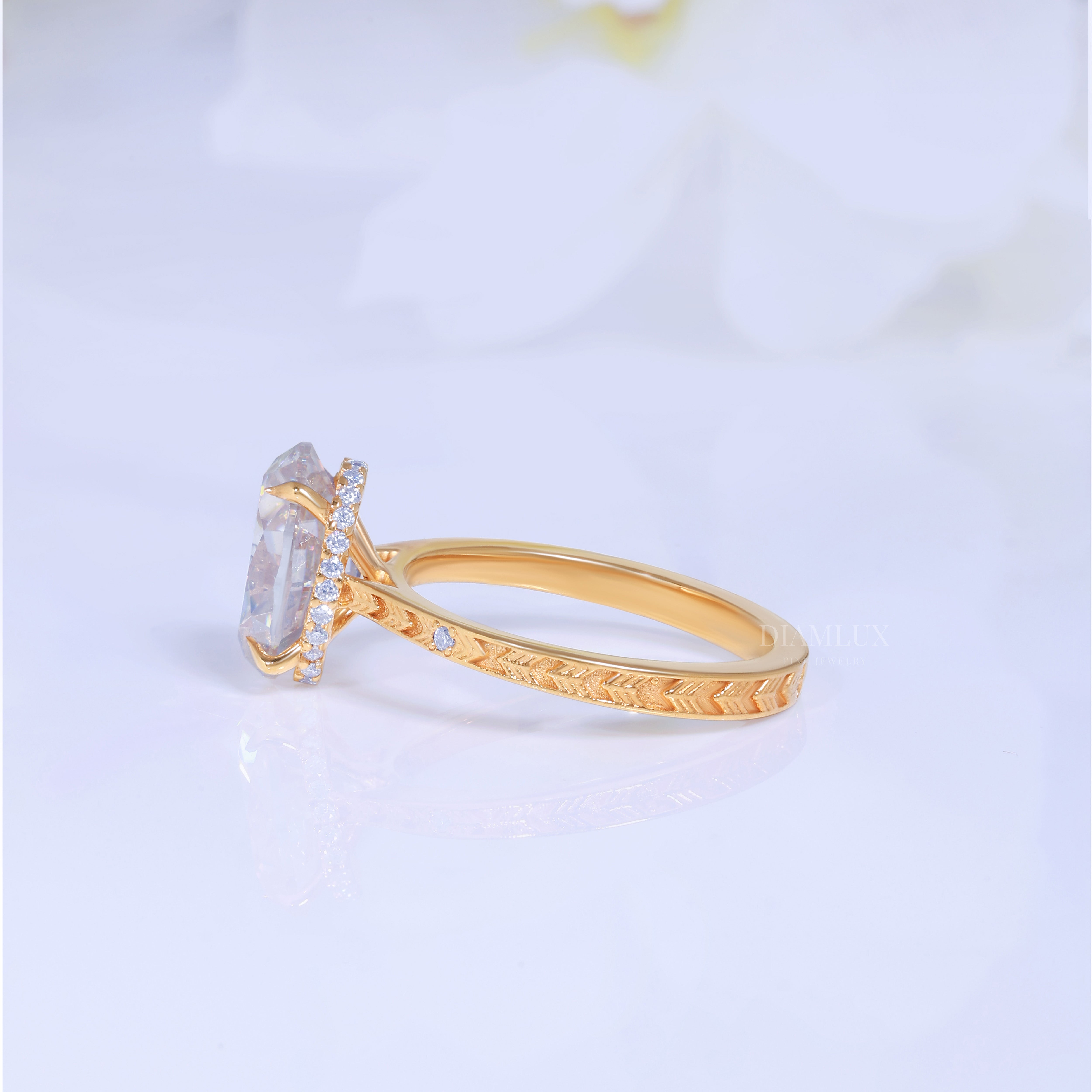 0kt Gold Hexagon Cut Lab Diamond Vintage-Inspired Ring Diamlux Fine Jewelry