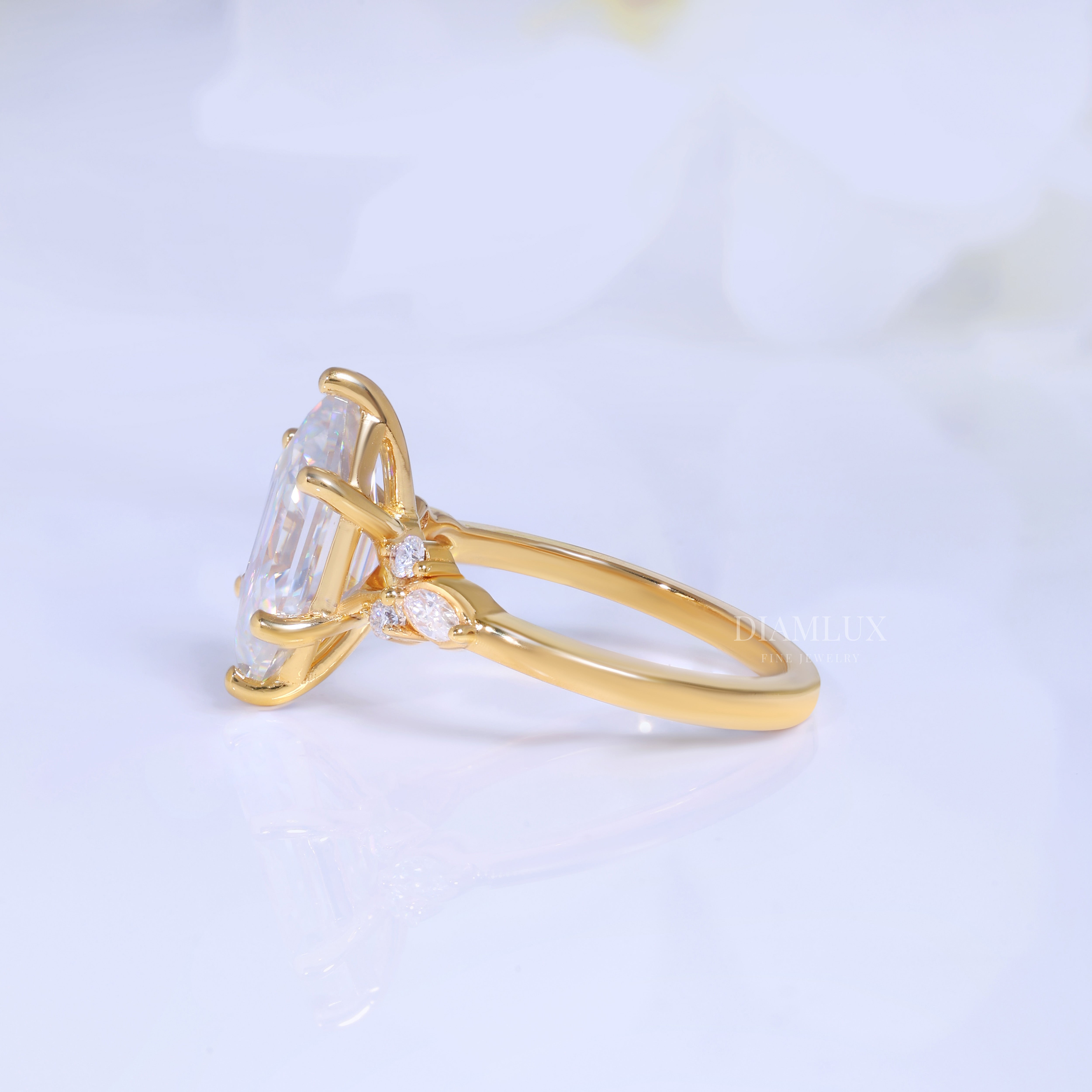 10kt Gold Hexagon Cut Lab Diamond Vintage-Inspired Ring Diamlux Fine Jewelry