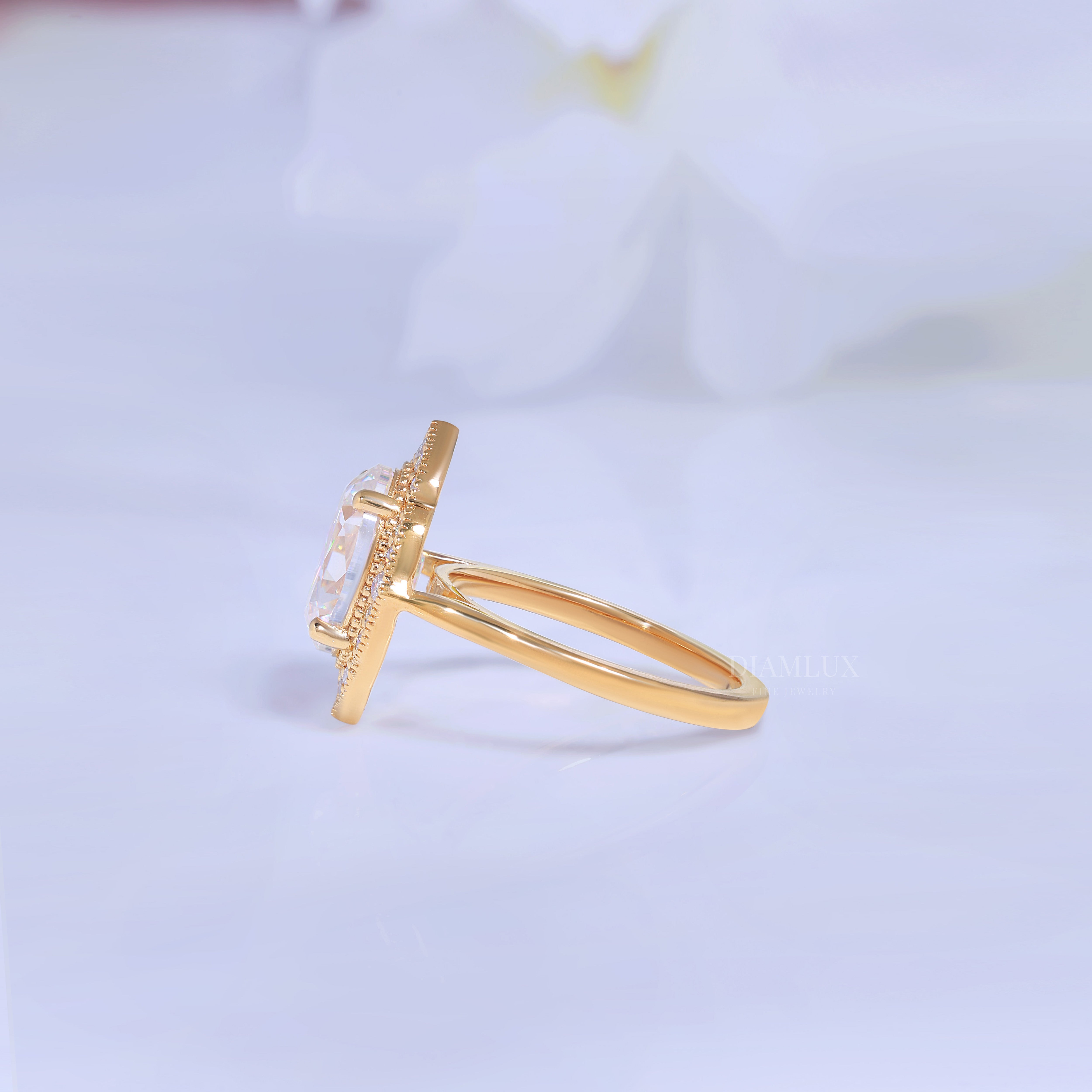 Yellow Gold Vintage-Inspired Oval Diamond Halo Ring Diamlux Fine Jewelry