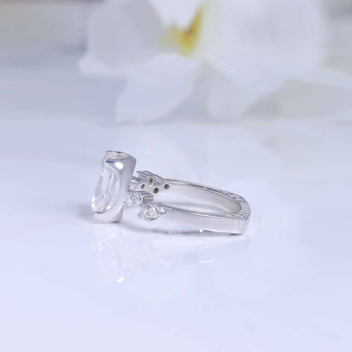 Elegant Cushion Cut Diamond Engagement Ring Diamlux Fine Jewelry