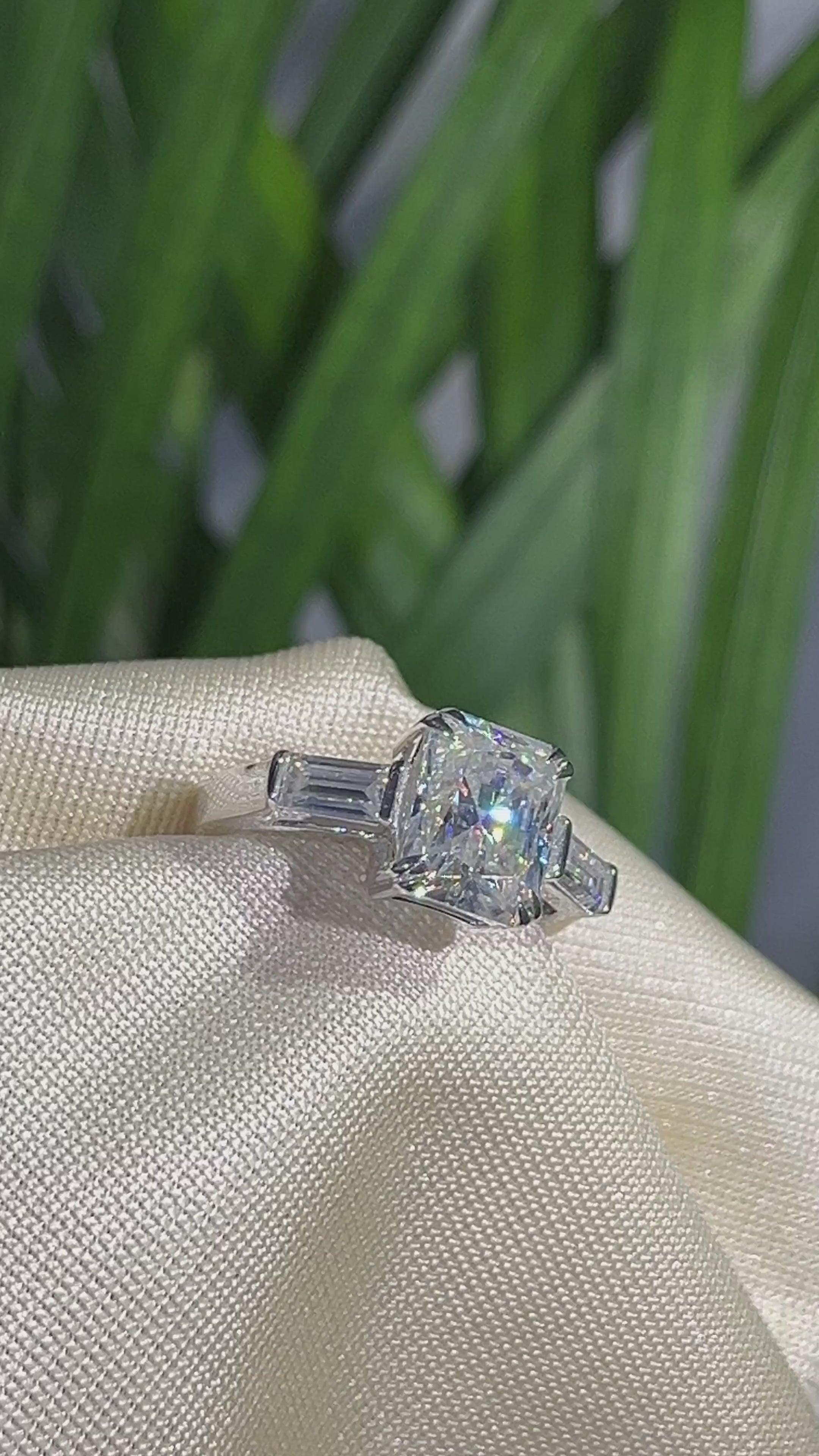 Diamlux@1234