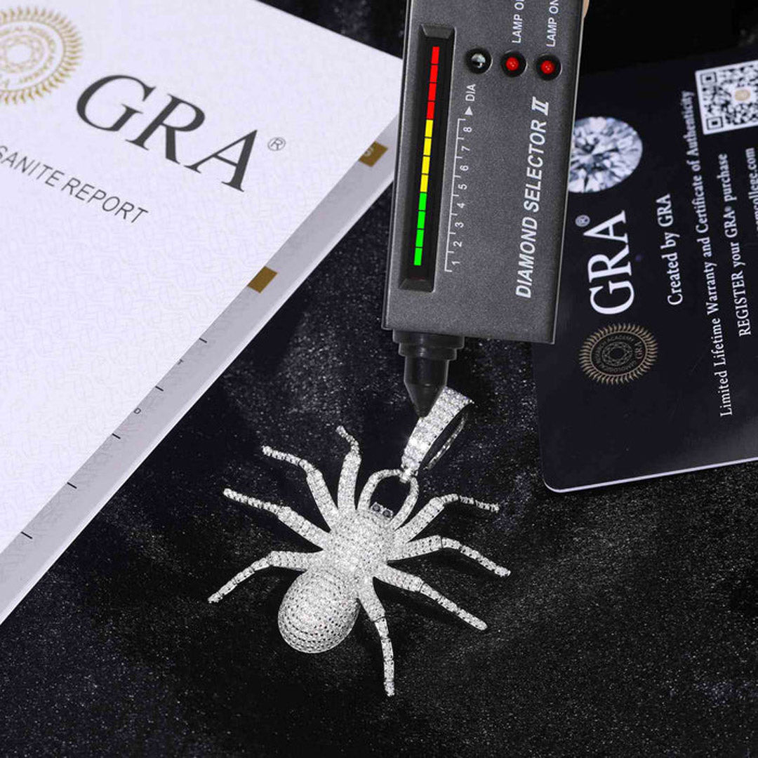 Diamlux Spider pendant